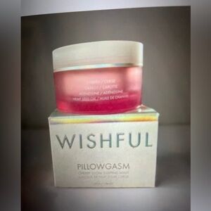Wishful Pillowgasm Cherry Glow Sleeping Mask